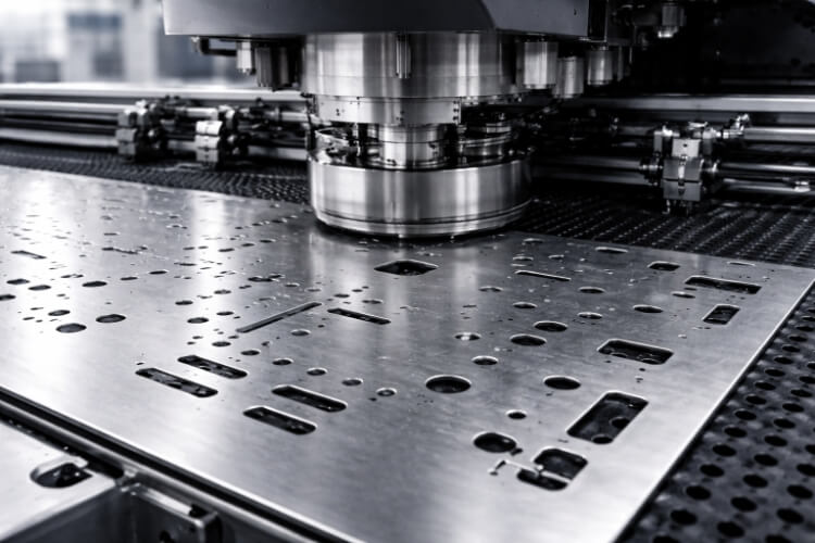 Punzonatura a torretta